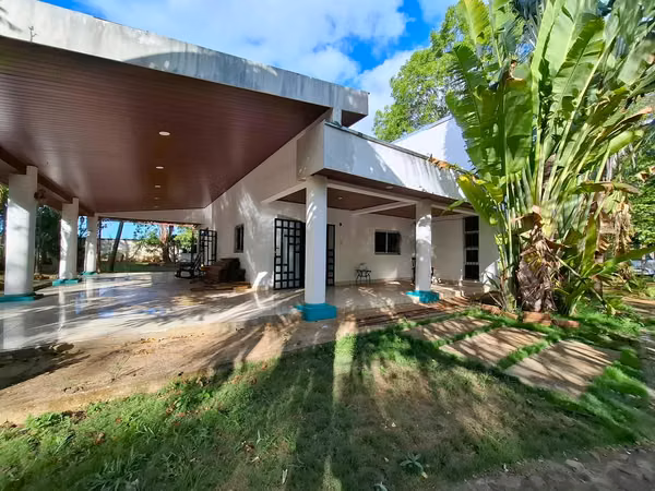 KW - Venta, Quinta  en Nindiri con 5,568 Vrs2