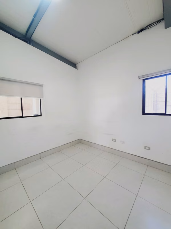 RECEIVED! office in Big Sabana Track