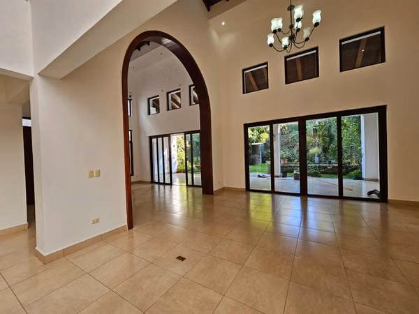 House for sale on Carretera Sur