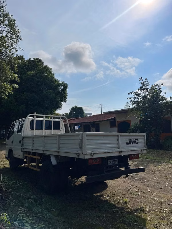 JMC Doble Cabina - Diésel 2.6L