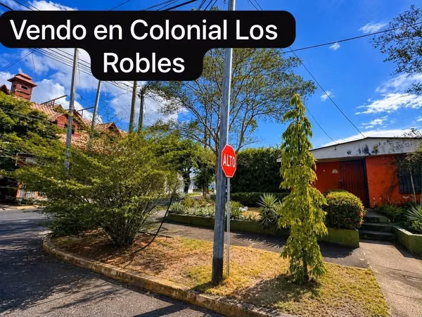 Casa en Venta en Colonial Los Robles, CG