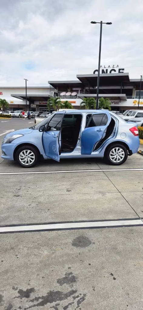 Suzuki Swift Dzire 2017 NEGOCIABLE EN EL PUNTO 