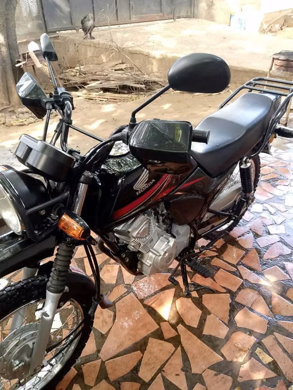 Ganga moto Honda CB-1