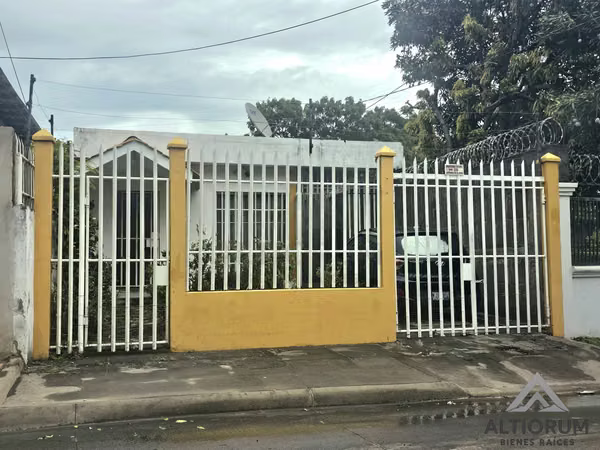 HOUSE FOR SALE - 124; SEVEN SOUTH - NEW ROAD TO LION