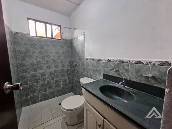 Casa en Venta en Altos de Nejapa, Managua
