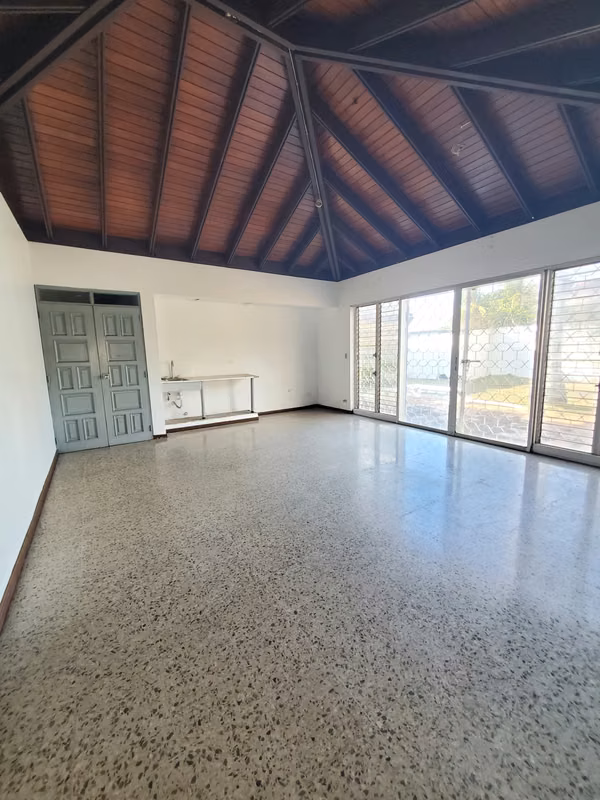 AP-RENTO wide house in Bologna