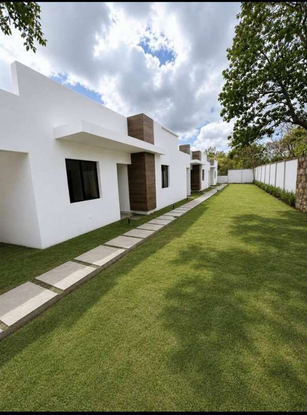 Vivienda en Venta en Colinas de Santa Cruz
