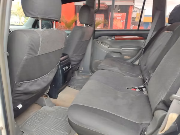 Toyota prado año 2004 VX