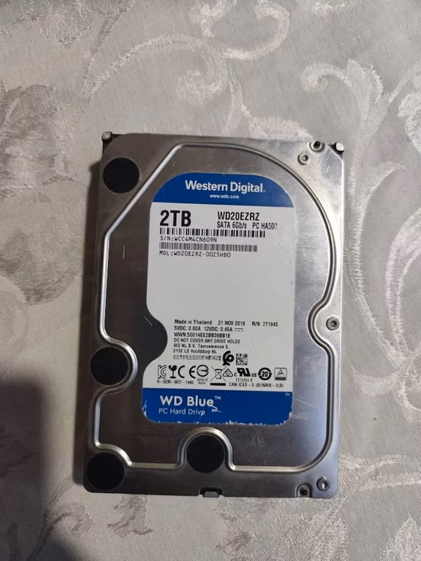 Disco Duro Western Digital Blue 2TB SATA III 3.5" - Excelente Estado 100% Funcional