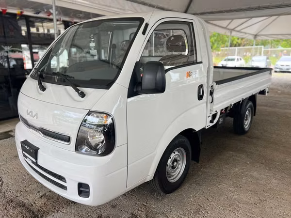 Kia K2700 año 2026