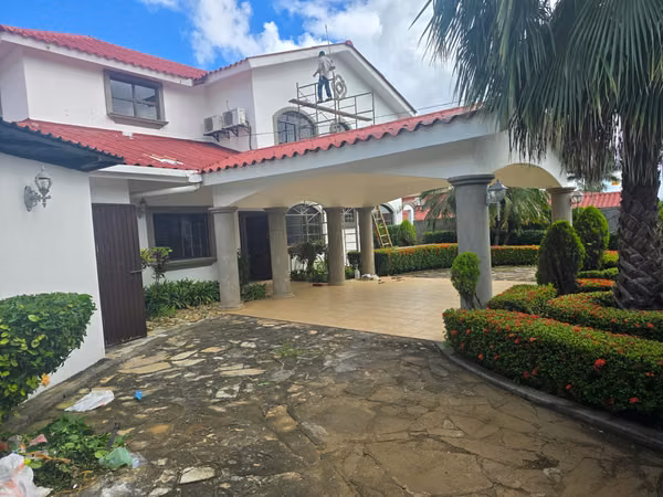AP-Rento casa en Las Cumbres