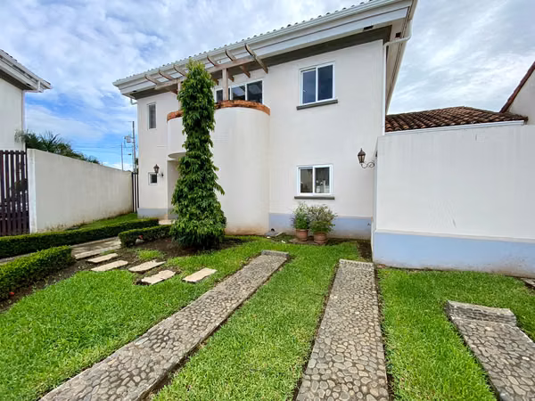 Casa en renta en las colinas