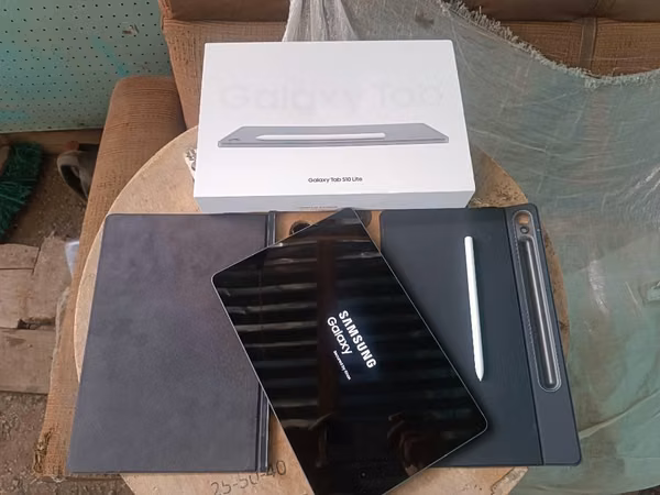 Samsung galaxy Tab s10 l