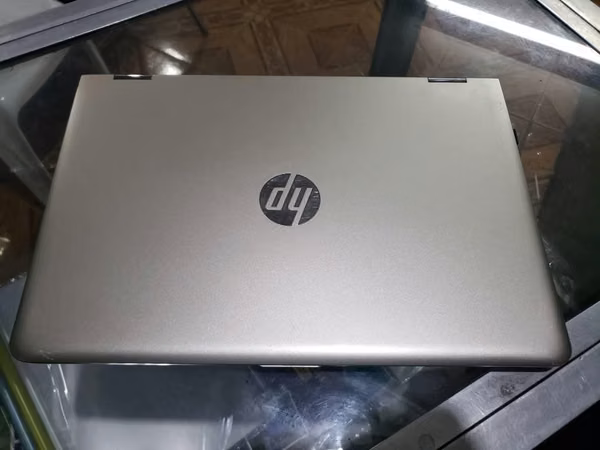 Laptops HP14 Pantalla Touch Intel Core I5 Octava Generación