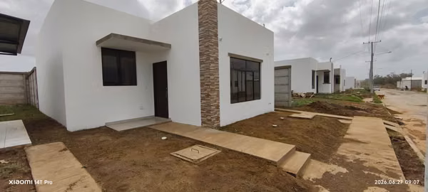 SE RENTA CASA NUEVA EN CARRETERA A VERACRUZ!