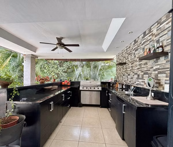 Exclusiva Casa en Venta en Altos de Santo Domingo