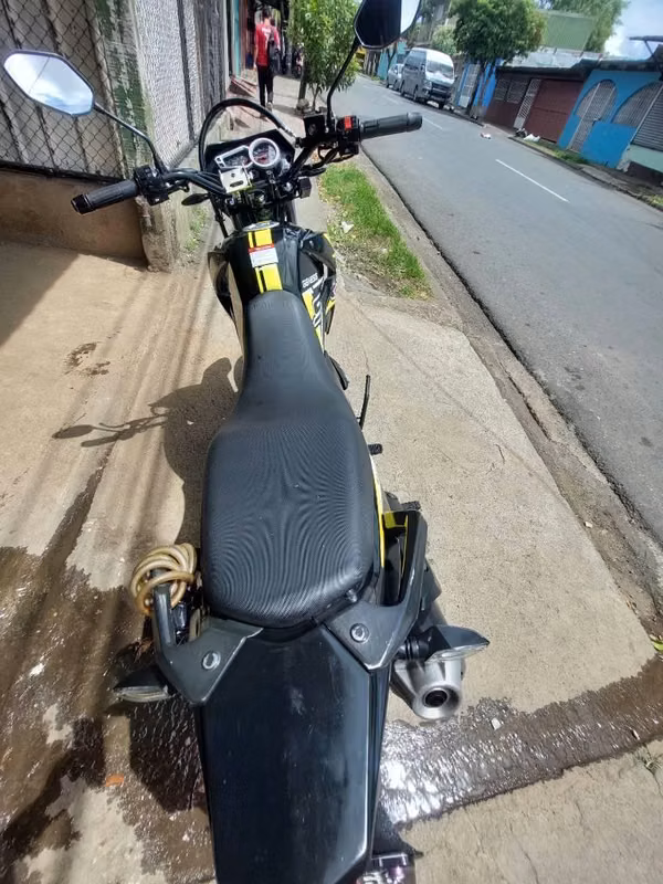 Vendo moto