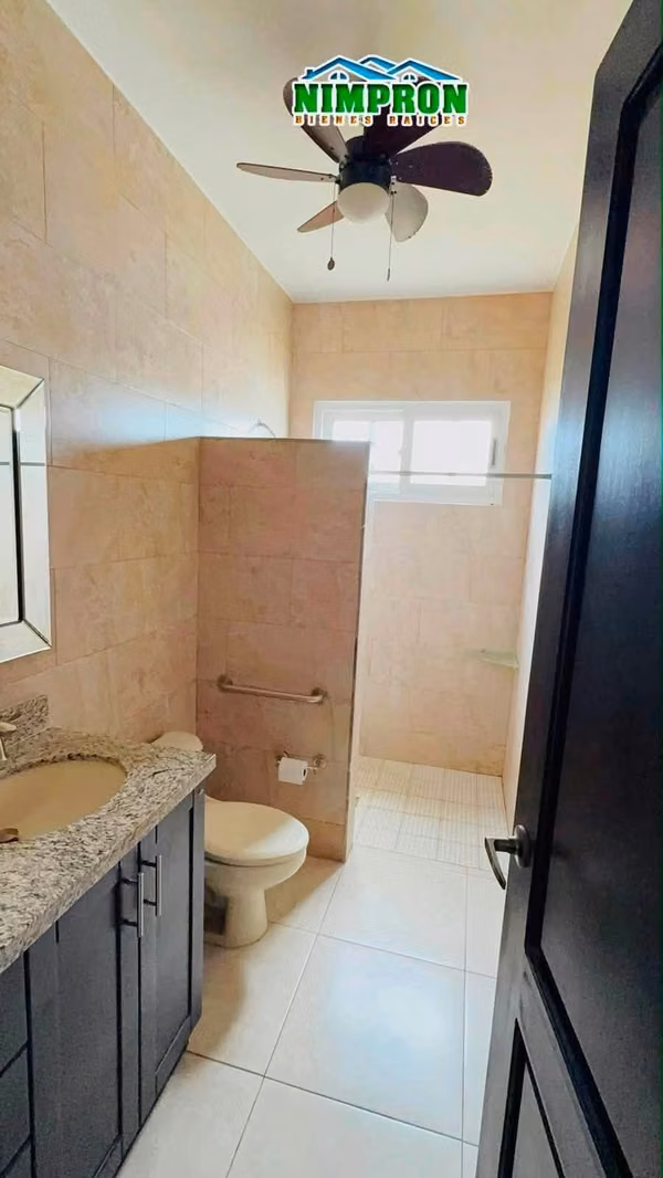 Se Vende Exclusiva Casa en Condominio