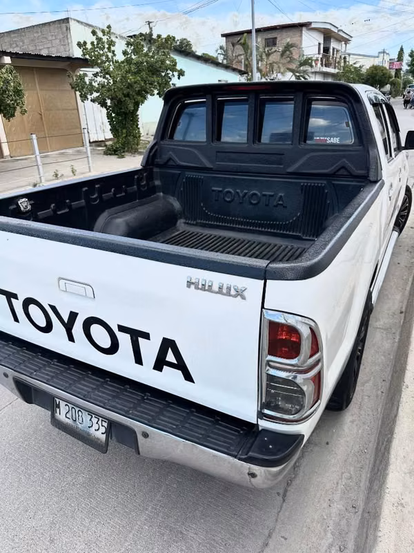Toyota Hilux 2014 4x2