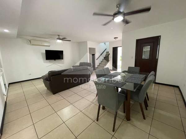 Casa en Renta Cumbres De Las Colinas, Managua