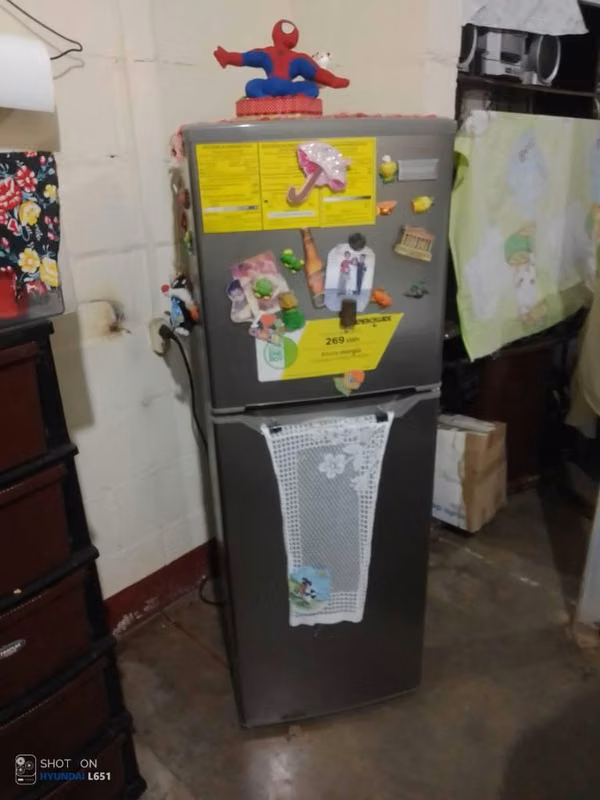Refrigeradora FRIGIDAIRE