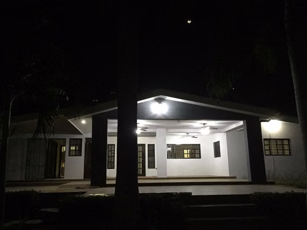 Comoda Casa en Carretera a Masaya