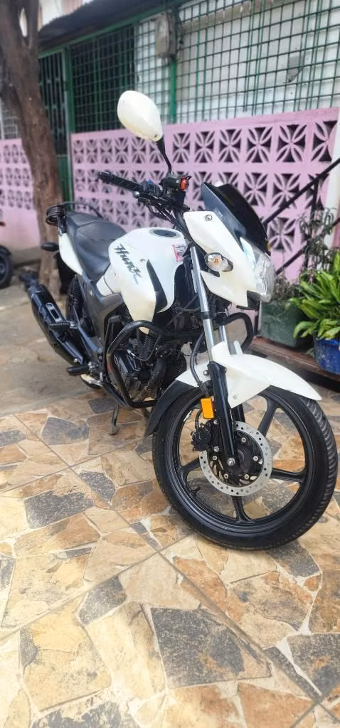 Moto Hero Hunk 150
