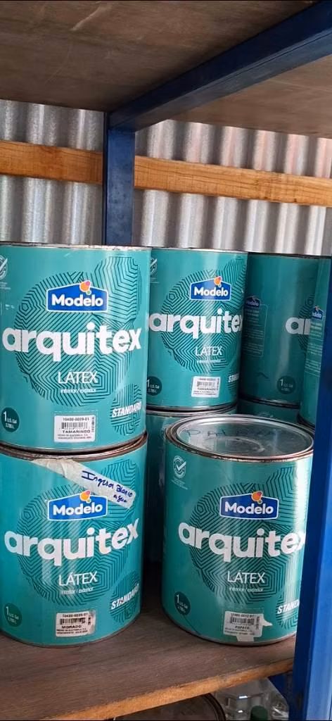 Ferretería en venta