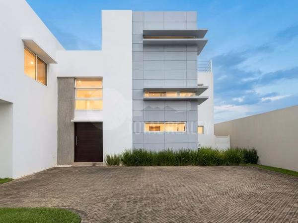 House for sale or rent in Santo Domingo