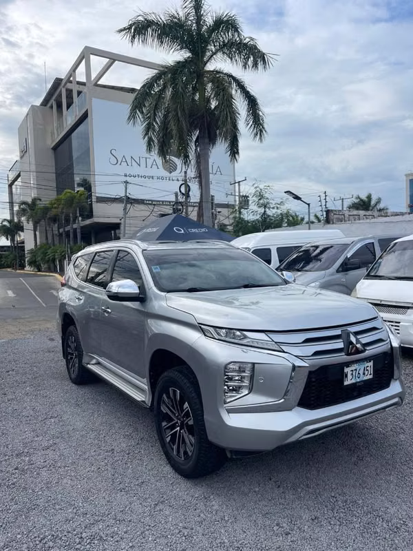 MITSUBISHI MONTERO SPORT 2024 AUTOMÁTICA 4x4