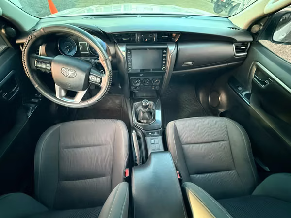 Toyota Fortuner 1GD 2.8 año 2022 mecánica 4x4