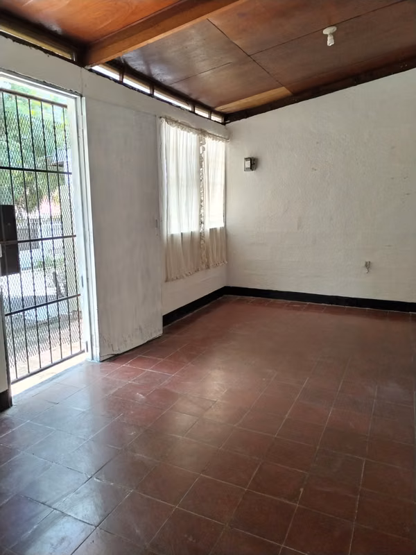 Rental House in Central Colonia
