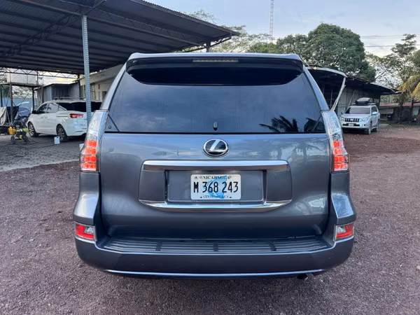 Lexus Gx460 año 2021
