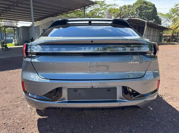 Zeekr 001 GT plus año 2025 full eléctrico premium