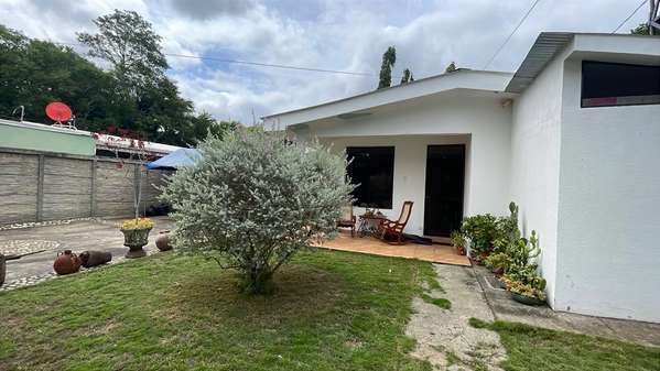 KW- Venta, hermosa casa en Esquipulas
