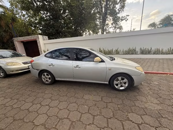 Hyundai avante 2007