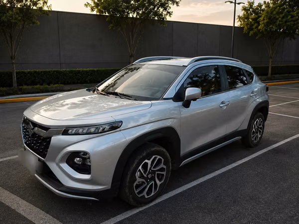 SE VENDE CARRO SUZUKI FRONX AÑO 2026