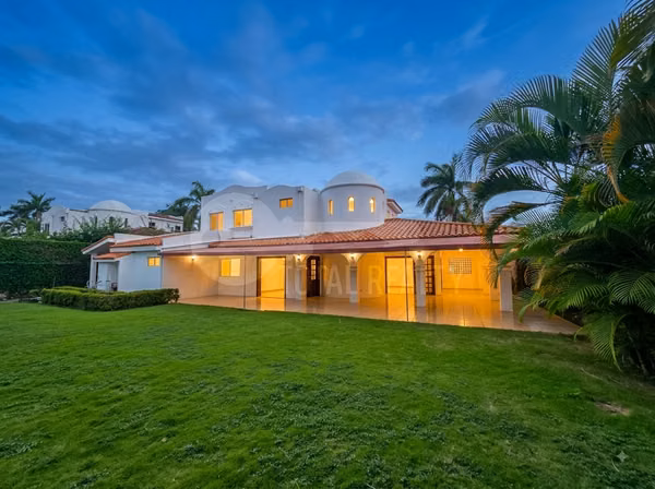 House for sale in Las Hadas, Santo Domingo