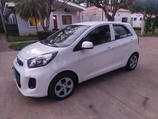 Kia Picanto blanco Año 2016 Mecánico