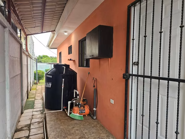 Casa en Venta en Villas Valeska 1 | Km 13 Carretera Masaya | US$75,000
