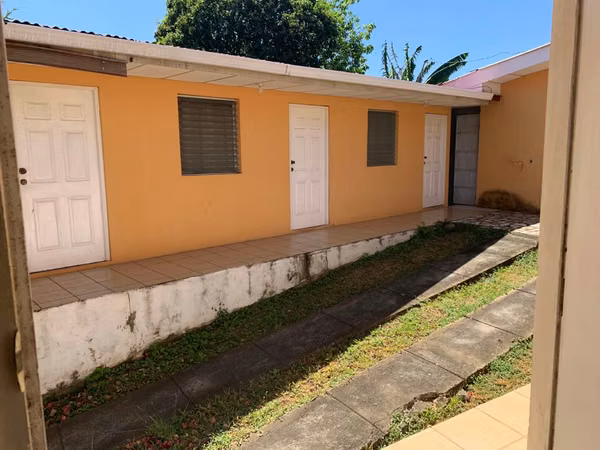 ALQUILER CUARTO RPTO. SAN JUAN