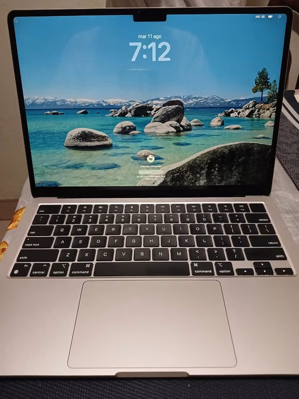 Macbook Air-Usada como Nueva