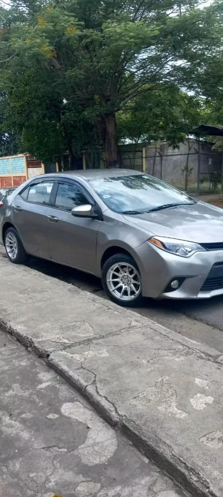 Venta de toyota corolla