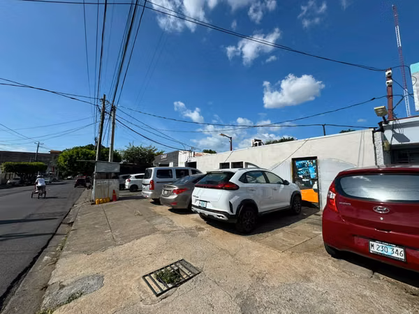 KW - Venta,  propiedad comercial en Los Robles