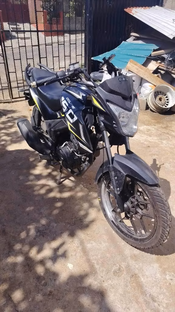 Venta de moto Akt Clyclone Cs3 150