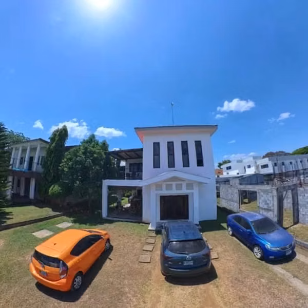 FP- vendo propiedad en las Colinas