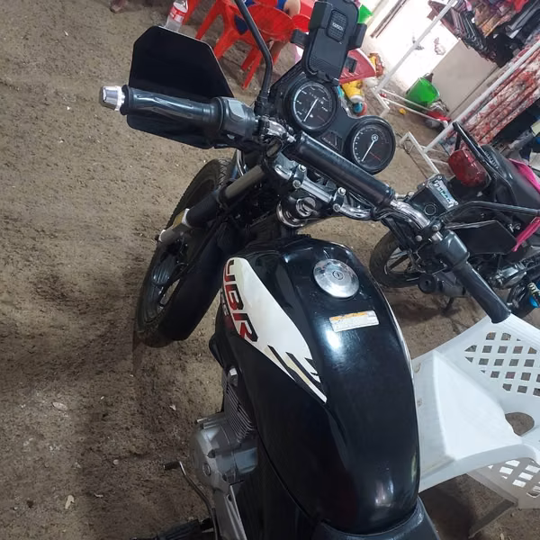 Yamaha YBR 2024