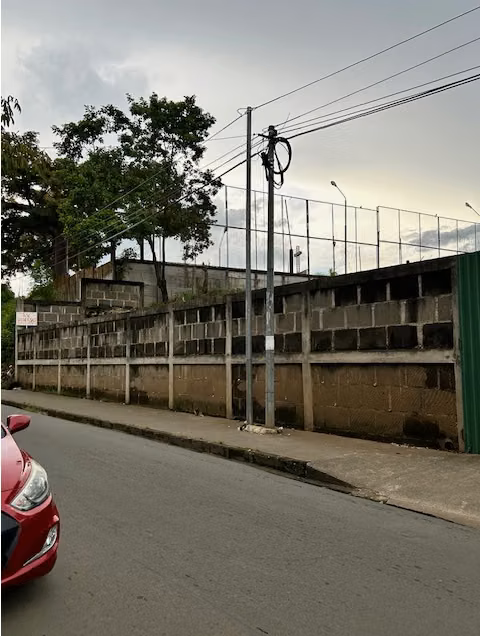 For sale by Owner:  Lot Next to UNICA - Km 10.5 Carretera a Masaya