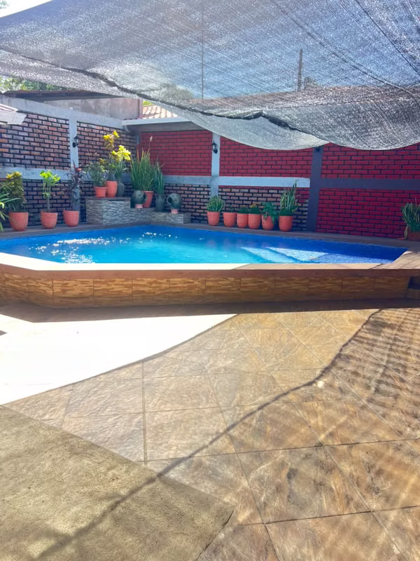 EC-Propiedad Comercial con Restaurante, Bar, Piscina y Habitaciones en Venta – San Jorge, Rivas