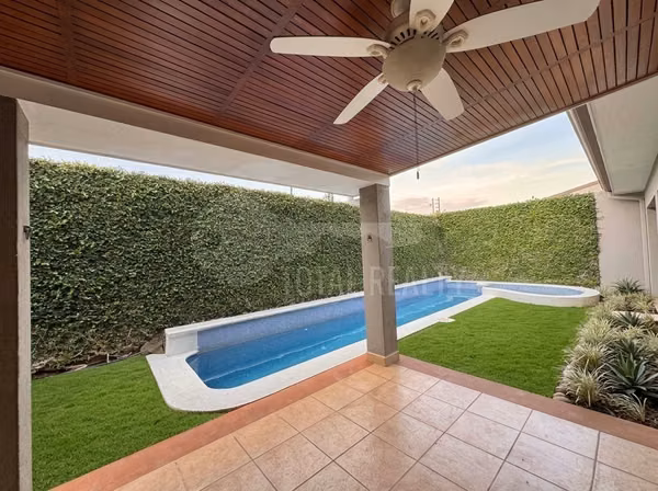 House for rent in Portal del Carmen, Las Cumbres